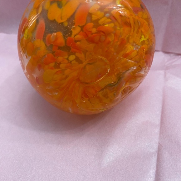 VTG MURANO-STYLE ART GLASS PEACH WITH A GREEN LEAF Paper weight - Picture 8 of 13